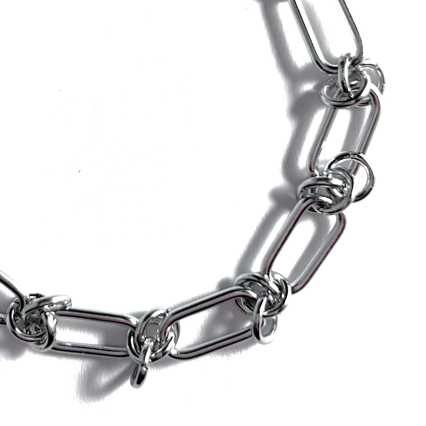 Knot Chain Bracelet in Silver