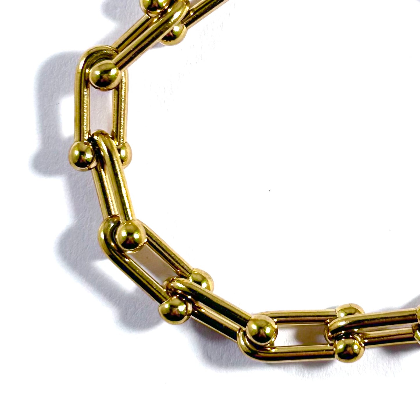 U-Link Chain Bracelet in Gold
