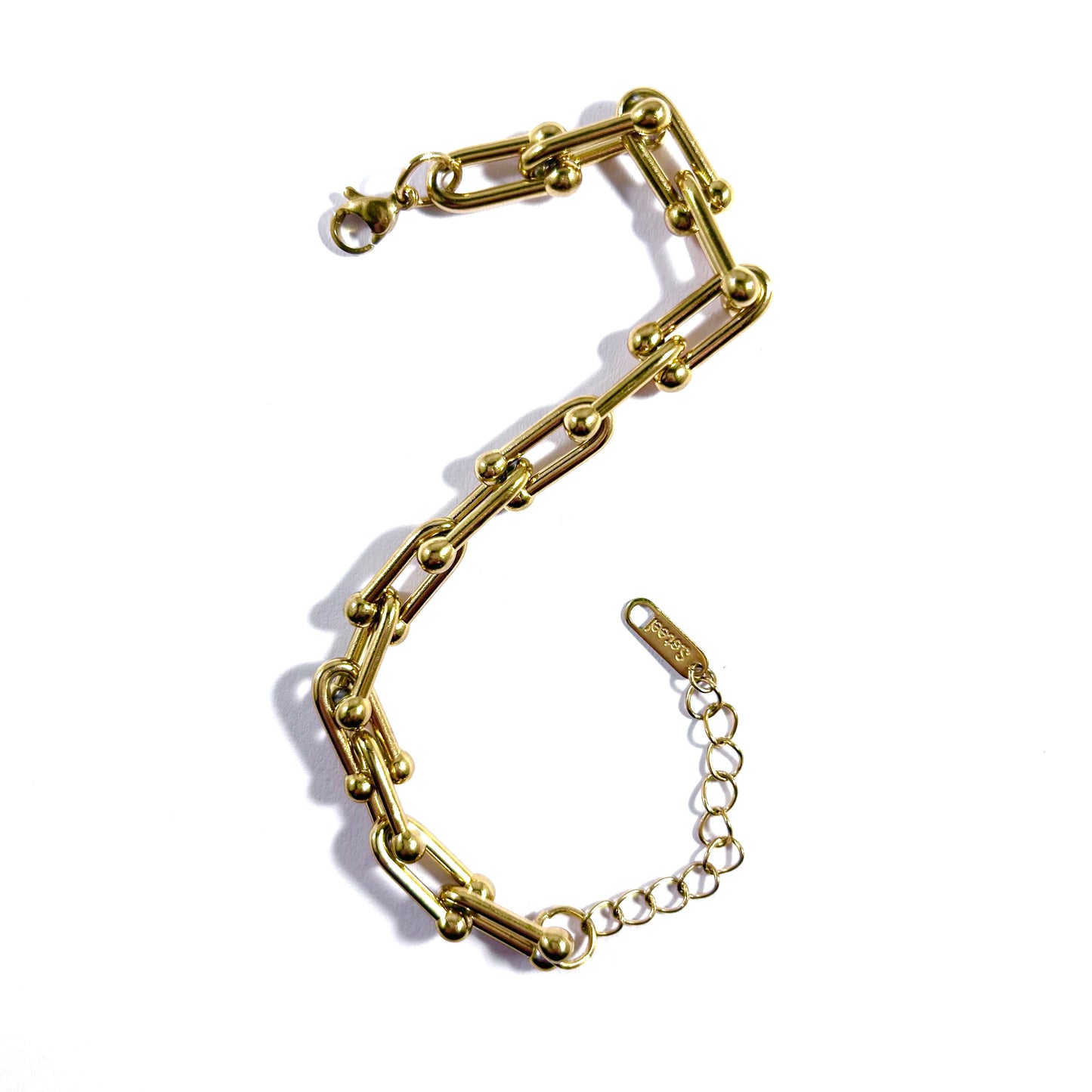 U-Link Chain Bracelet in Gold