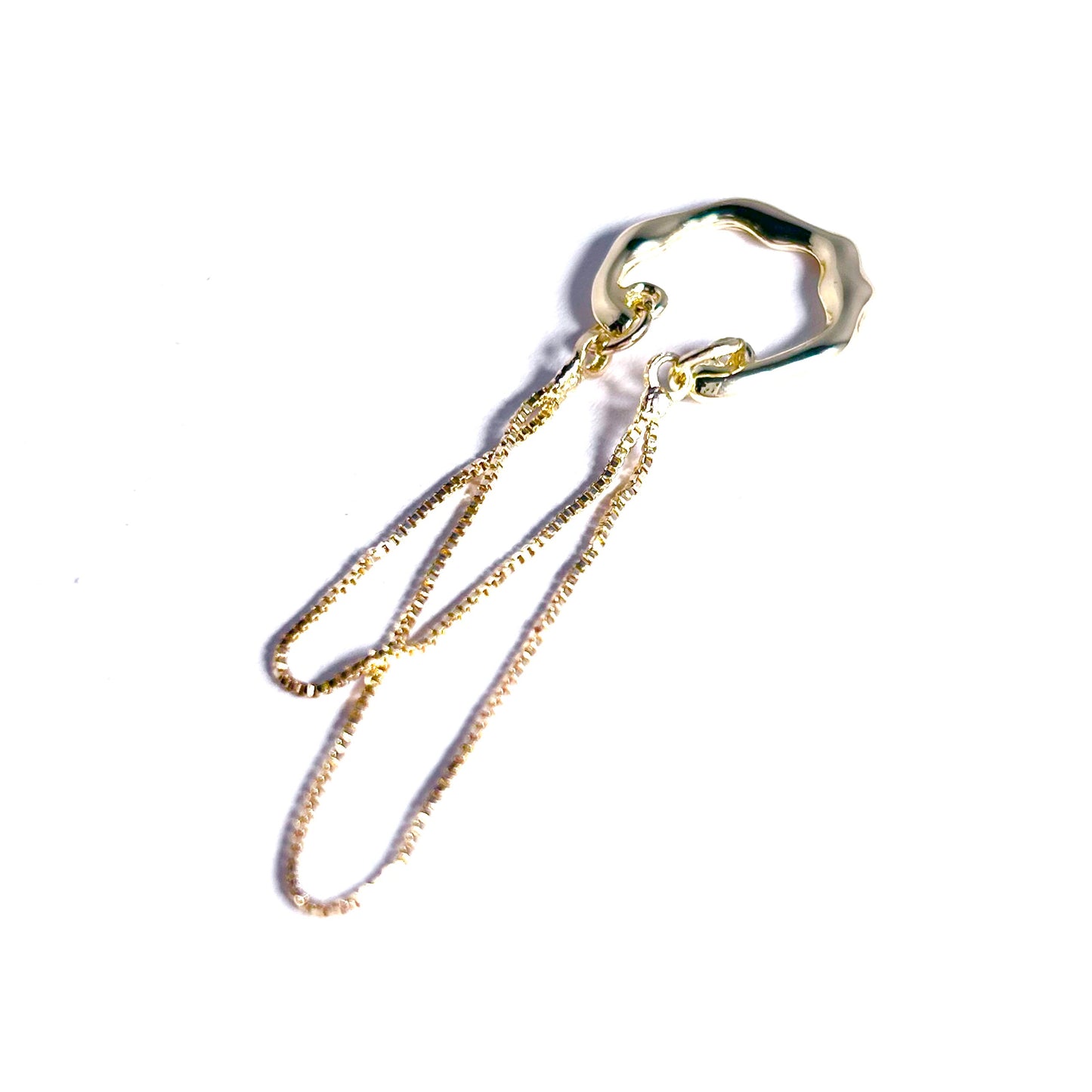 No Piercing Ear Cuff with Chains in Gold
