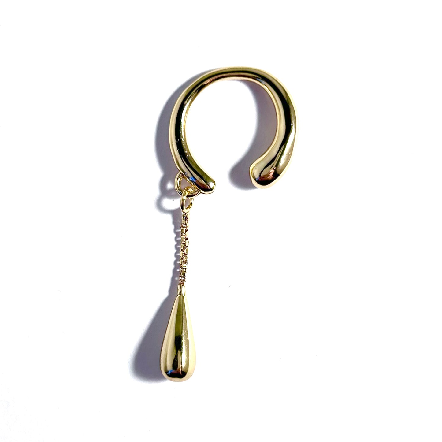 No Piercing Ear Cuff with Teardrop in Gold