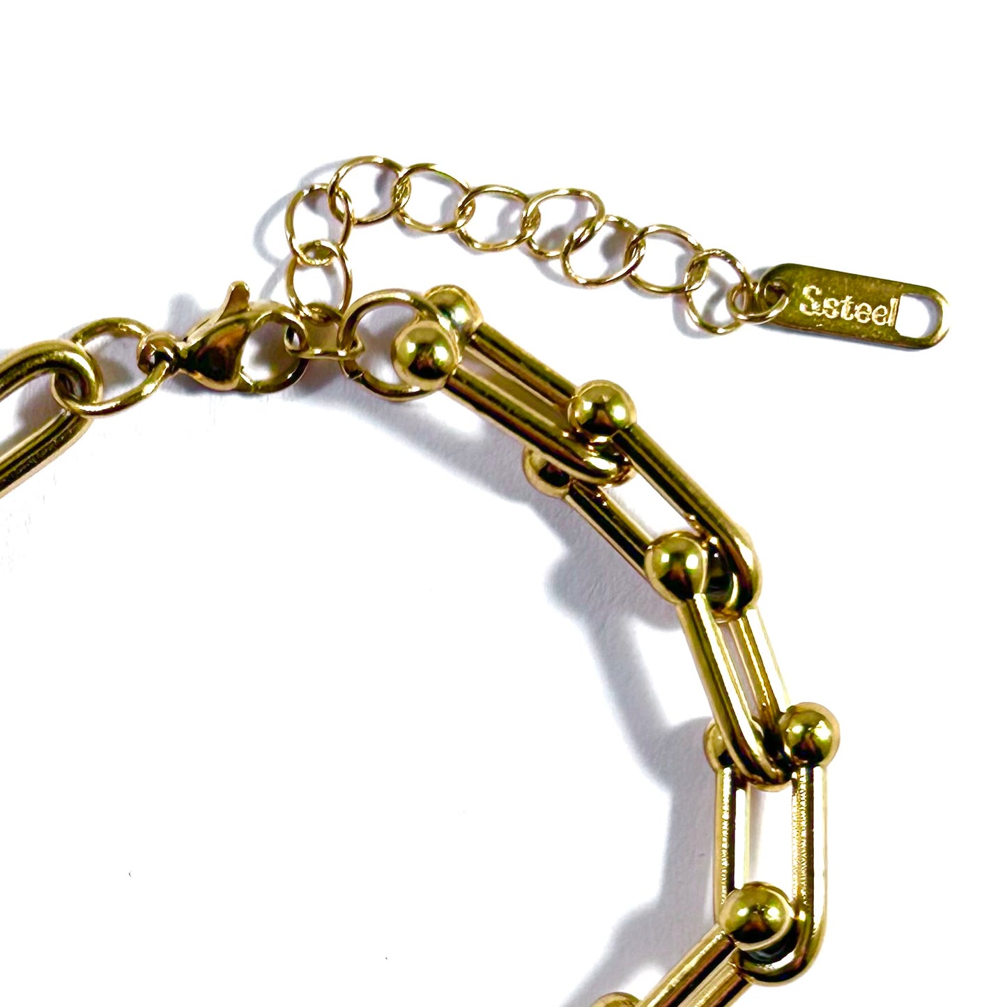 U-Link Chain Bracelet in Gold
