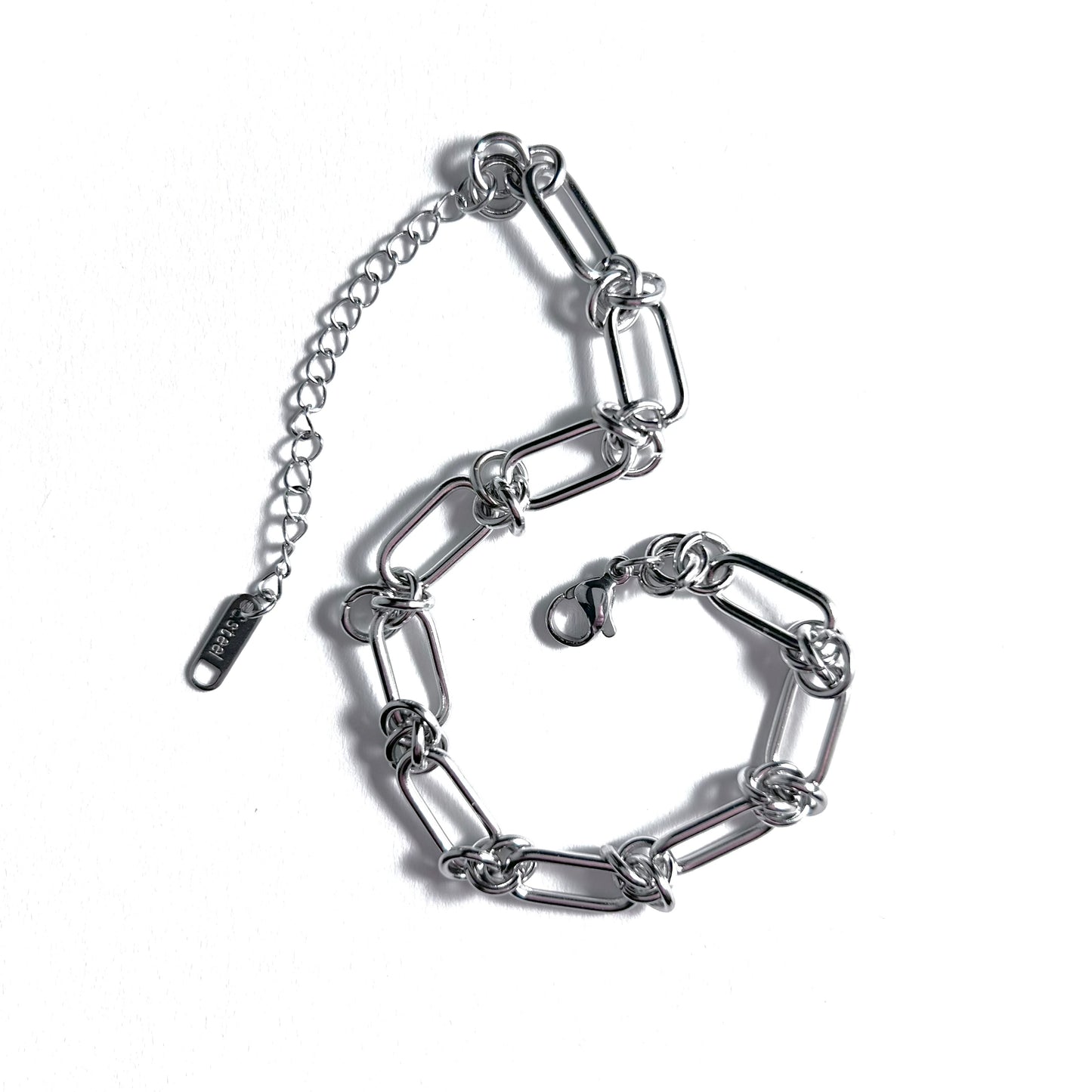 Knot Chain Bracelet in Silver