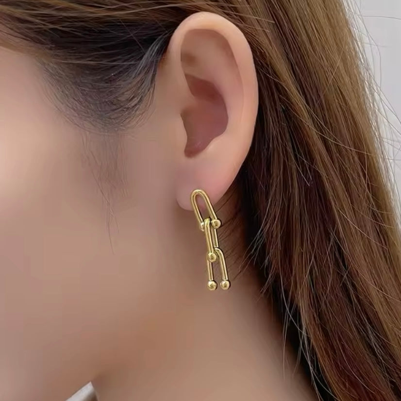 Three U-Link Chain Earrings in Gold